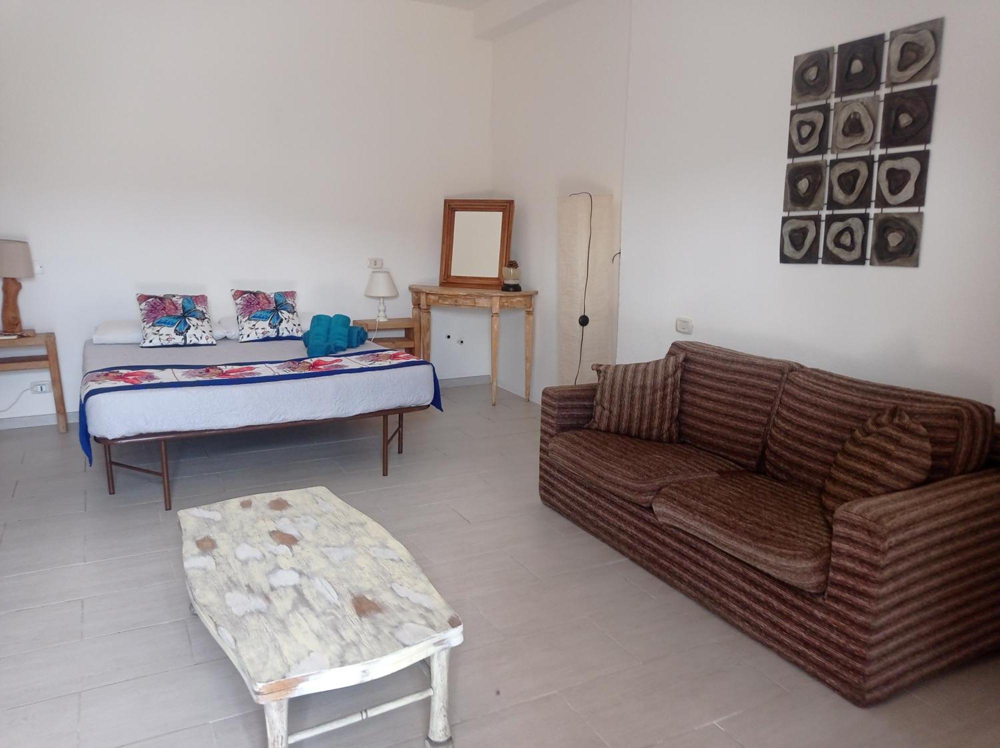 ארזח'ינה Villa Rosa In Surrau מראה חיצוני תמונה